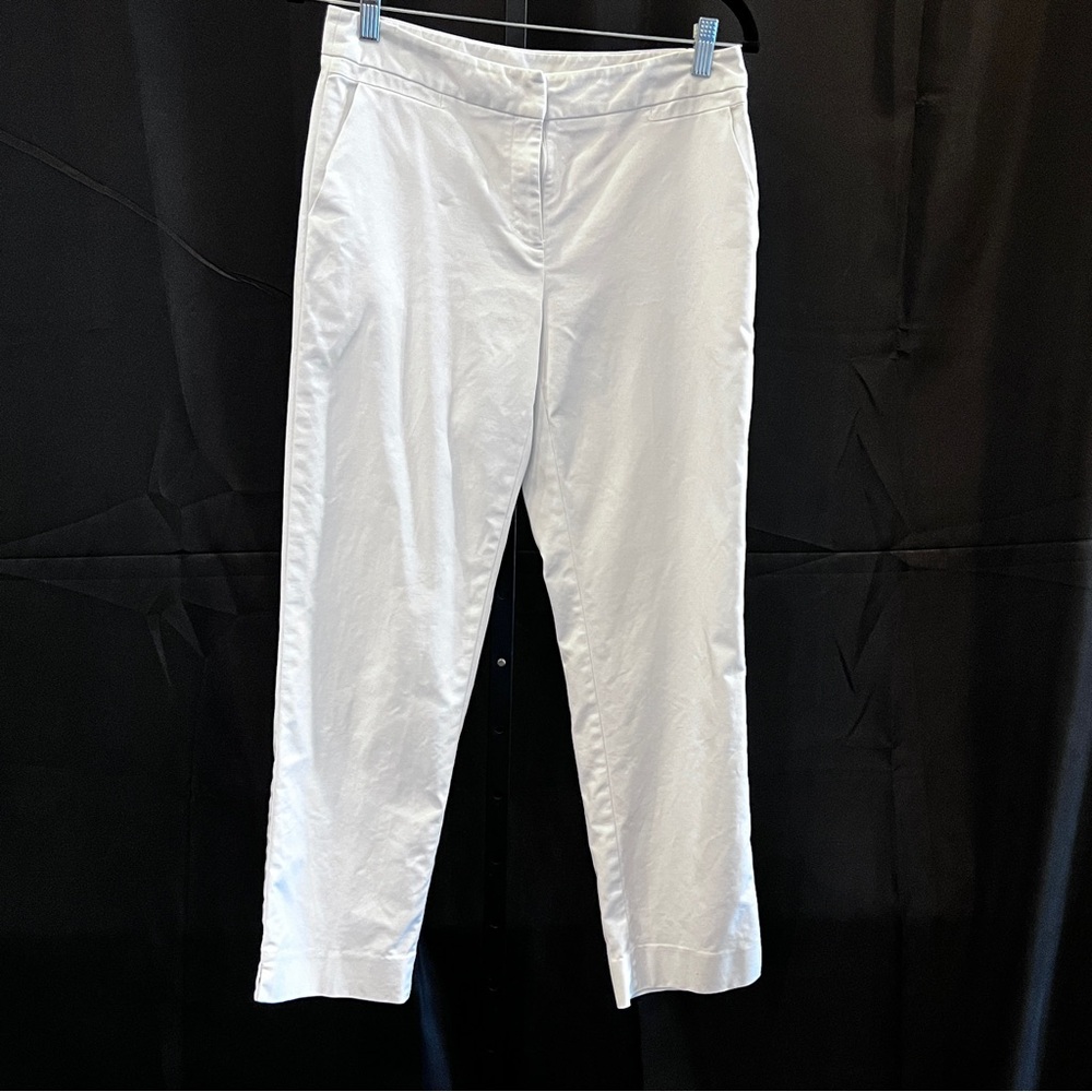 Rafaella white Straight-Leg ankle Pants; like new
